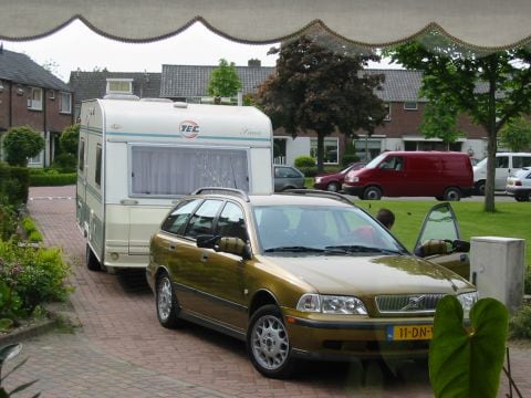 Volvo V40 2.0 Europa (1999)