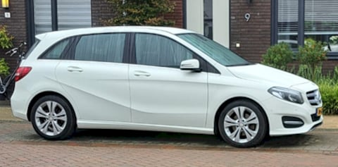 Mercedes-Benz B 180 (2017)