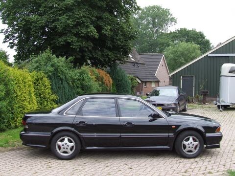 Mitsubishi Sigma 3.0i V6 DOHC (1994)