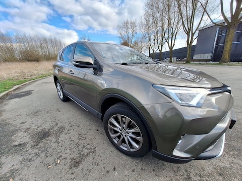 Toyota RAV4 2.5 Hybrid 2WD Executive (2016)