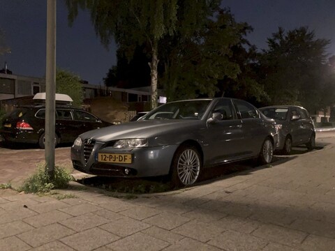 Alfa Romeo 166 3.2 V6 24V Distinctive