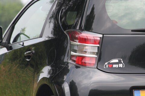 Toyota iQ 1.0 VVT-i Comfort (2009)