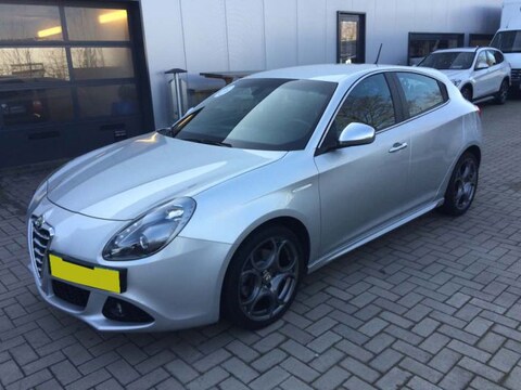 Alfa Romeo Giulietta 1.4 Turbo MultiAir Distinctive (2012)