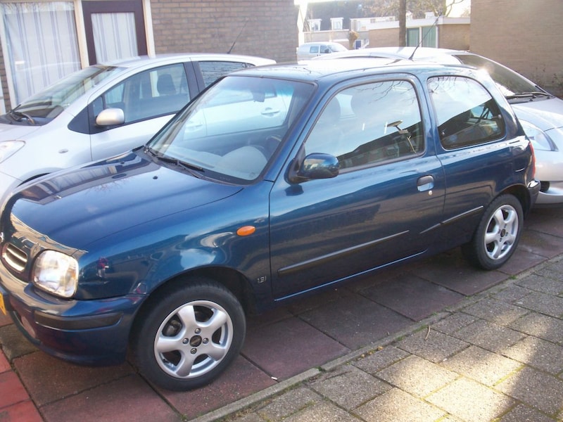 Nissan Micra 1.3 SE (1998)