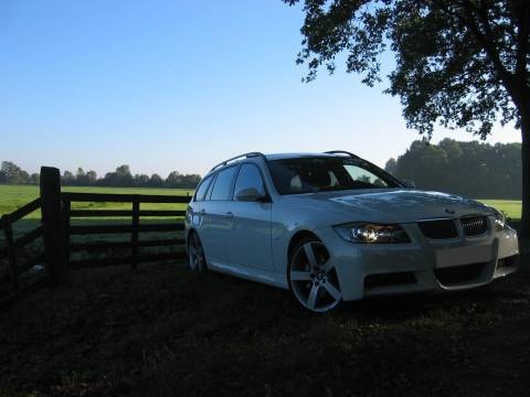 BMW 335d Touring High Executive (2007)