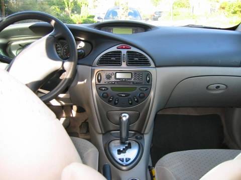 Citroën C5 Break 2.0 16V Ligne Prestige (2002)