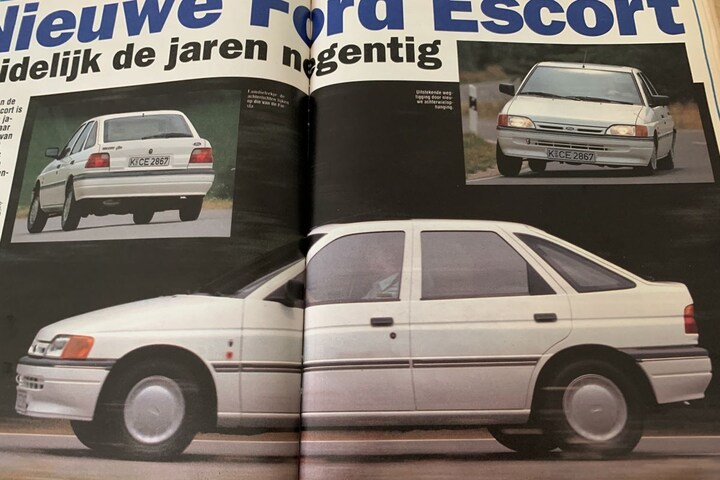 AutoWeek 1990