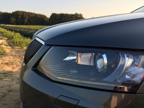 Skoda Octavia Combi 2.0 TDI Greentech Style (2015)