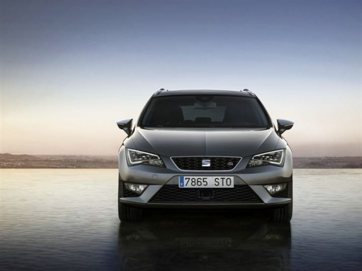 Seat Leon ST 2.0 TDI 150pk FR Connect (2015)