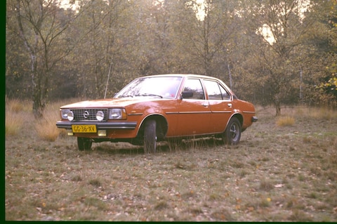 Opel Ascona 2.0 S De Luxe