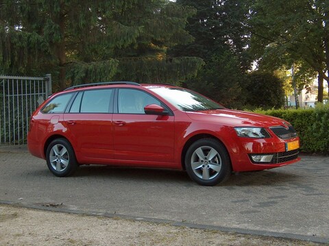 Skoda Octavia Combi 1.6 TDI Greenline Businessline