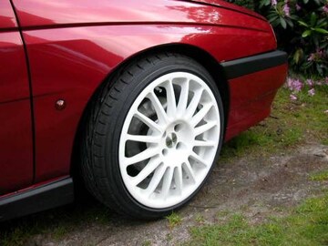 Alfa Romeo 155 2.0 Twin Spark 16V S (1995)