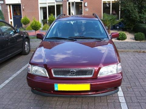 Volvo V40 2.0 Luxury-Line (1997)