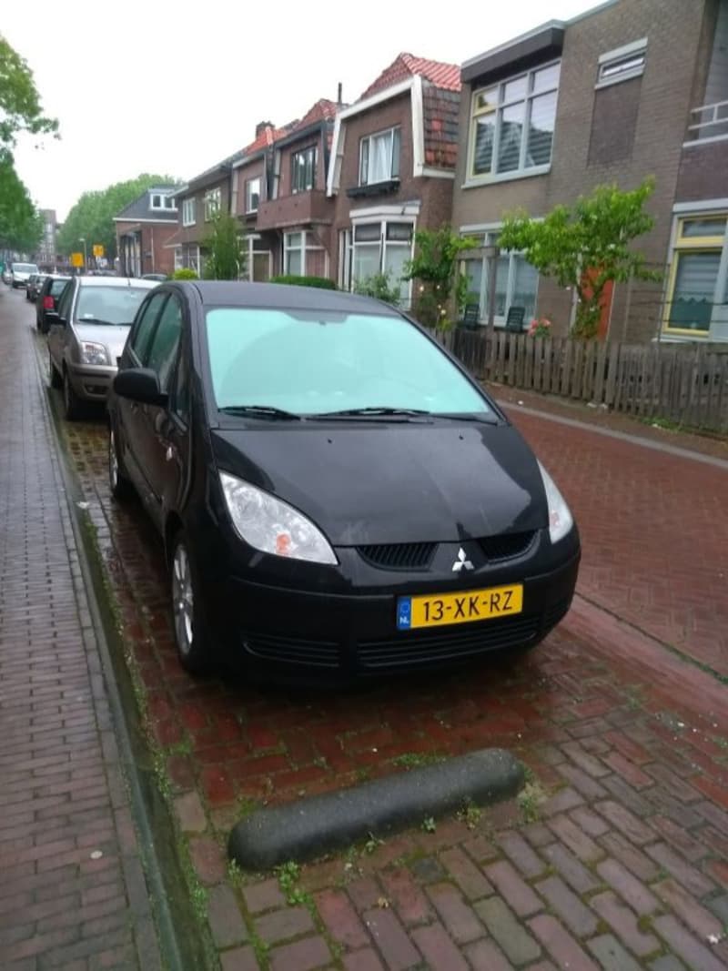 Mitsubishi Colt 1.3 Invite (2007)