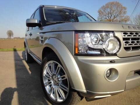 Land Rover Discovery TDV6 3.0 HSE (2010)