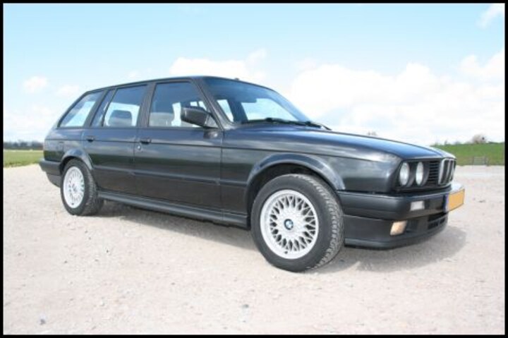 BMW 324td Touring