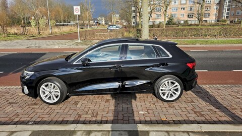 Audi A3 Sportback 30 TFSI Advanced edition