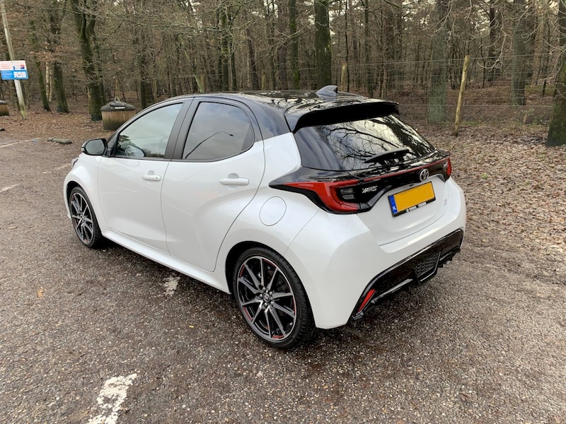Toyota Yaris 1.5 Hybrid GR Sport (2022)