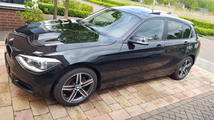 BMW 116d EfficientDynamics Edition High Executive (2014)