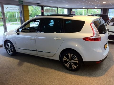Renault Grand Scénic dCi 130 Energy Privilge (2012)