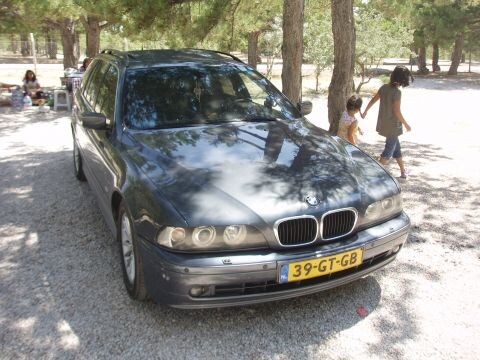 BMW 530d touring Executive (2001)