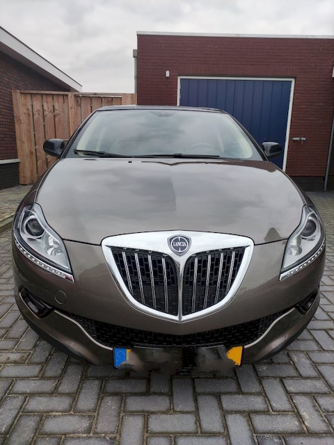 Lancia Delta 2.0 Multijet 165pk Platino