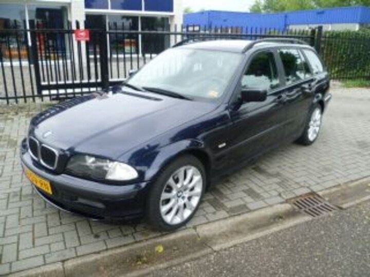 BMW 320d touring Executive