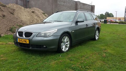 BMW 525i Touring Executive