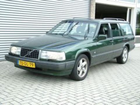 Volvo 940 Estate Polar 2.3 Limited Edition (1998)