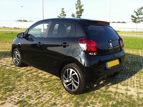 Peugeot 108 Allure 1.0 e-VTi (2014)