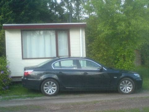 BMW 523i (2008)