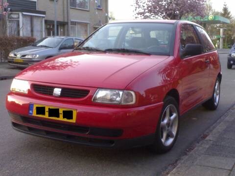Seat Ibiza 1.6i S (1999)