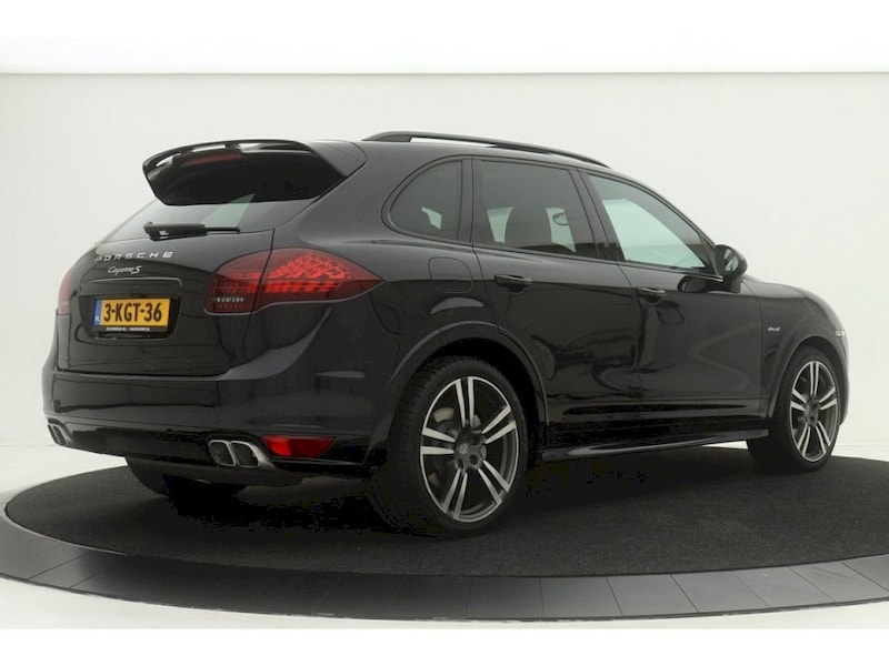 Porsche Cayenne Diesel S (2013)