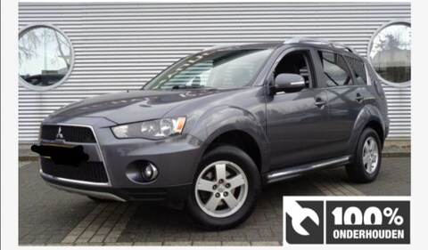 Mitsubishi Outlander 2.0 2WD Intro Edition