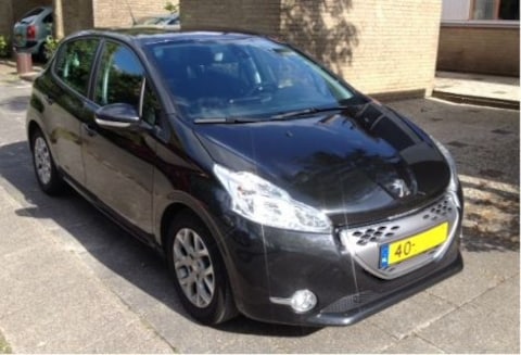 Peugeot 208 Active 1.4 e-HDi (2013)