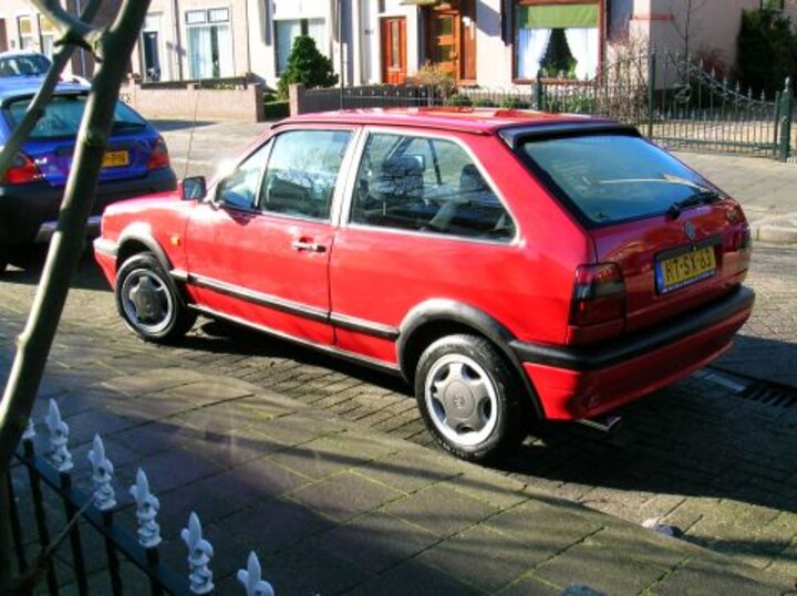 Volkswagen Polo 1.0 Fox Coupé