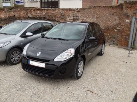 Renault Clio 1.2 16V 75 Collection (2013)