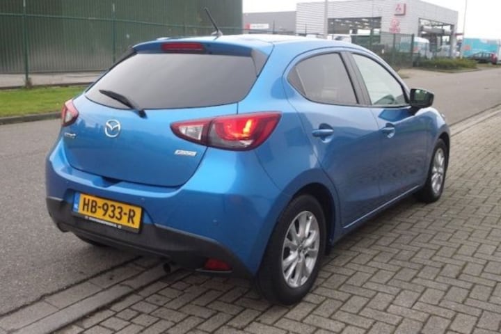 Mazda 2 used car