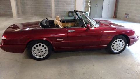 Alfa Romeo Spider 2.0 (1992)
