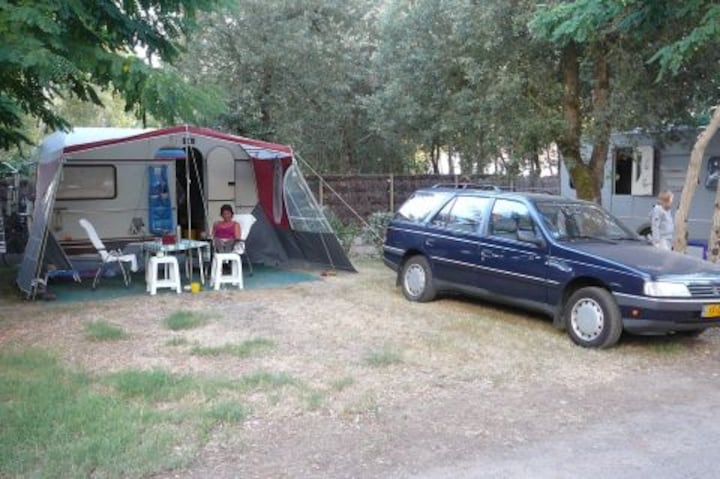 Peugeot 405 Break GR 1.9i (1990)