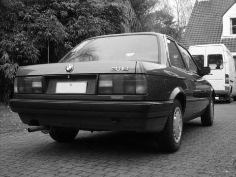 BMW 316 (1987)