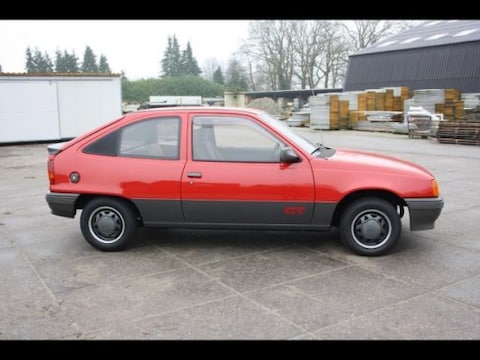 Opel Kadett 1.6i GT