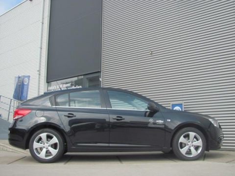 Chevrolet Cruze 1.8 LT