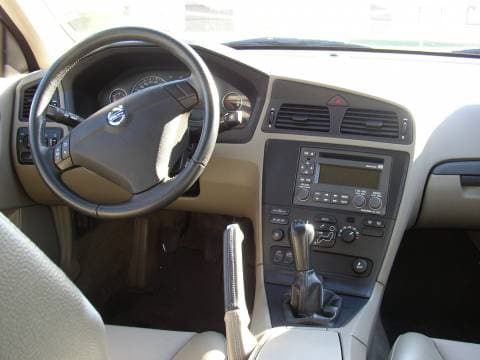 Volvo S60 2.4D (2004)