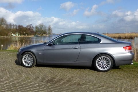 BMW 325i Coupé Executive (2007)