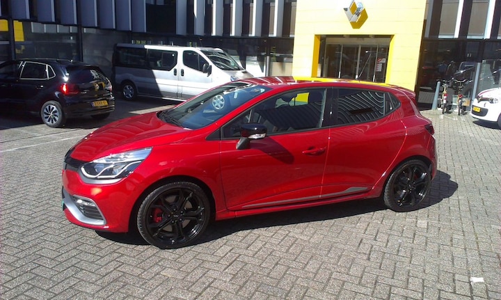 Renault Clio RS (2015)