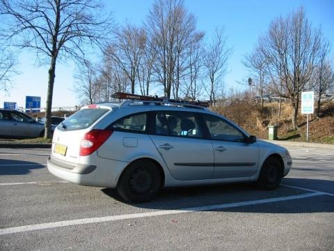 Renault Laguna Grand Tour 1.9 dCi 120pk Dynamique (2001)