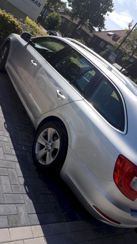 Skoda Superb Combi 1.6 TDI Greenline Active Businessline