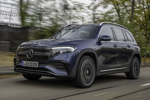 Mercedes-Benz EQB 250 Business Line (2023)