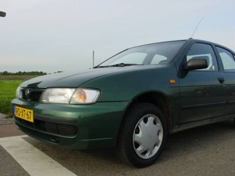 Nissan Almera 1.6 GX (1997)